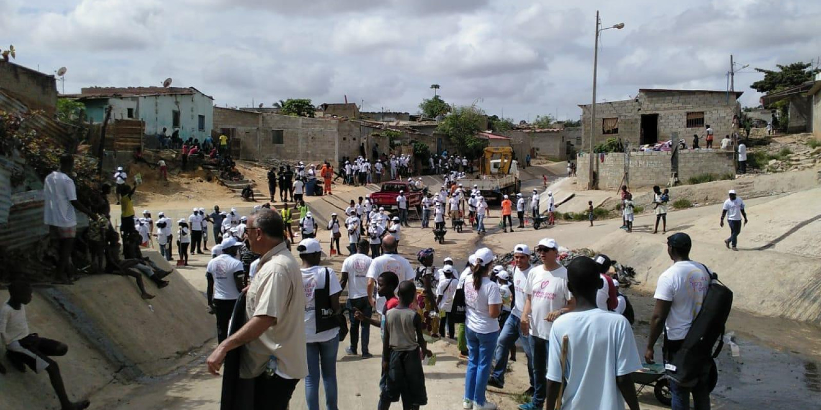 Dia das Boas Acções - Good Deeds Day
