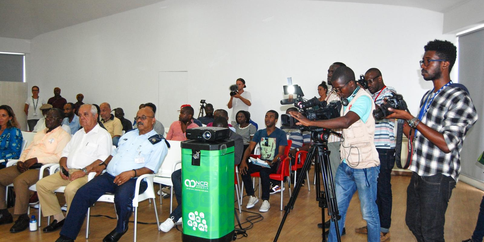 Conferência da FADEN - Federação Angolana de Desportos Náuticos